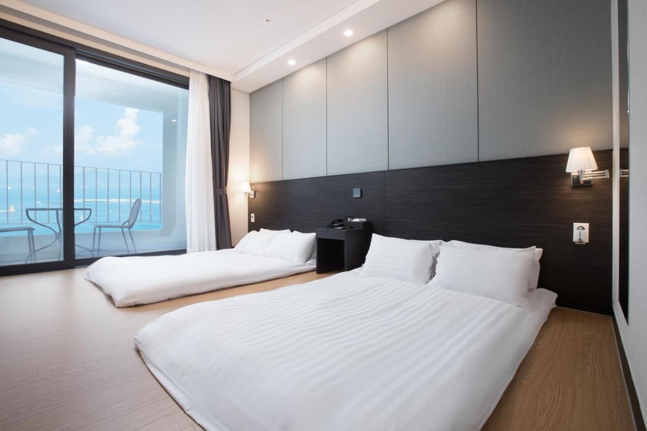 Utop Marina Hotel & Resort Yeosu Exterior foto